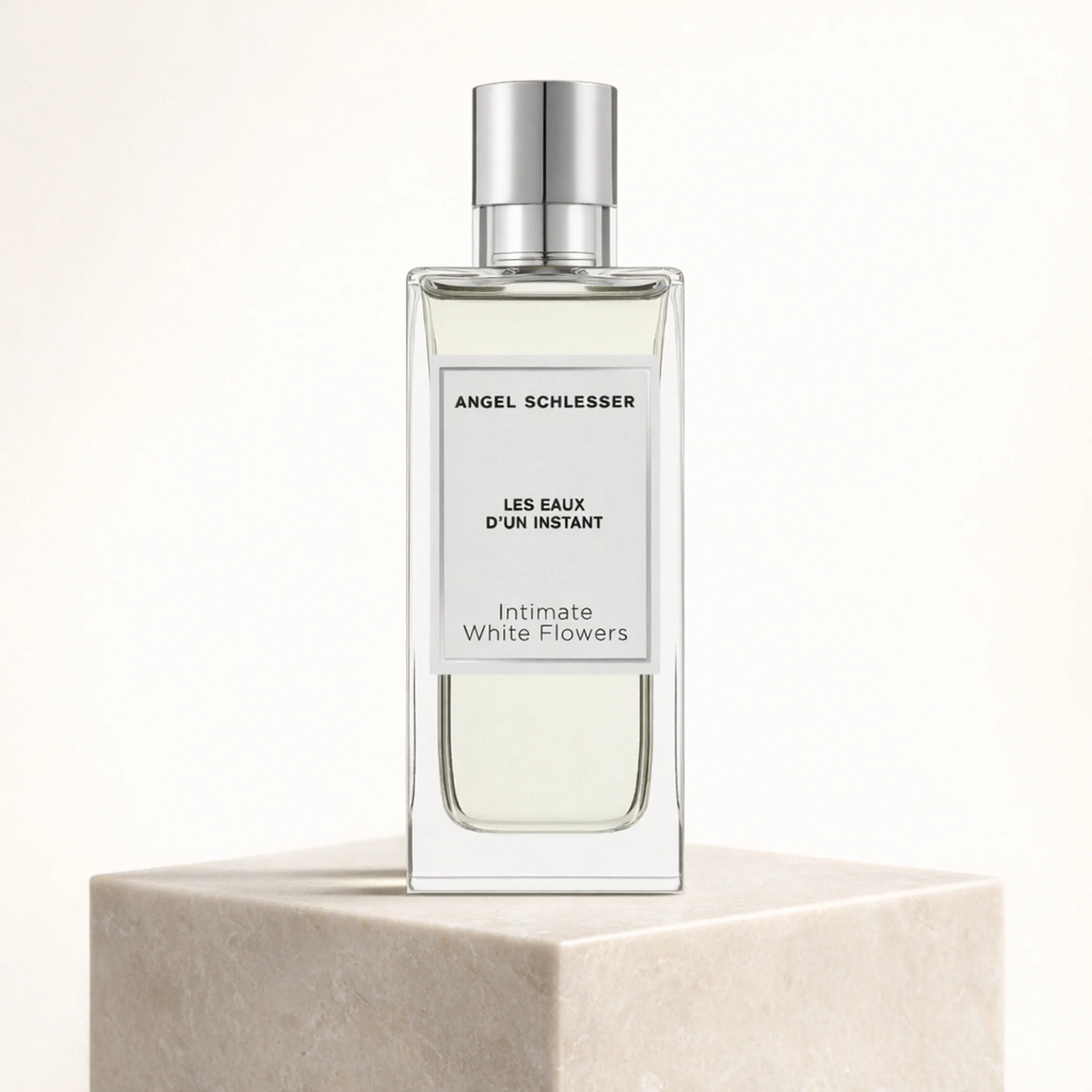 Angel Schlesser les Eaux D'un Instant Intimate White Flowers EDT - Image 4