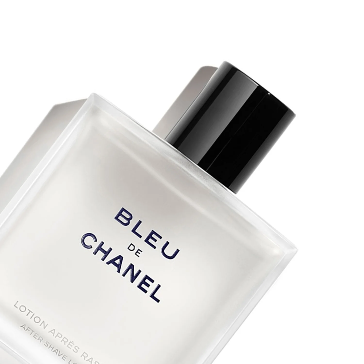 Bleu De Chanel Pour Homme 3-In-1 Moisturizer - Image 2