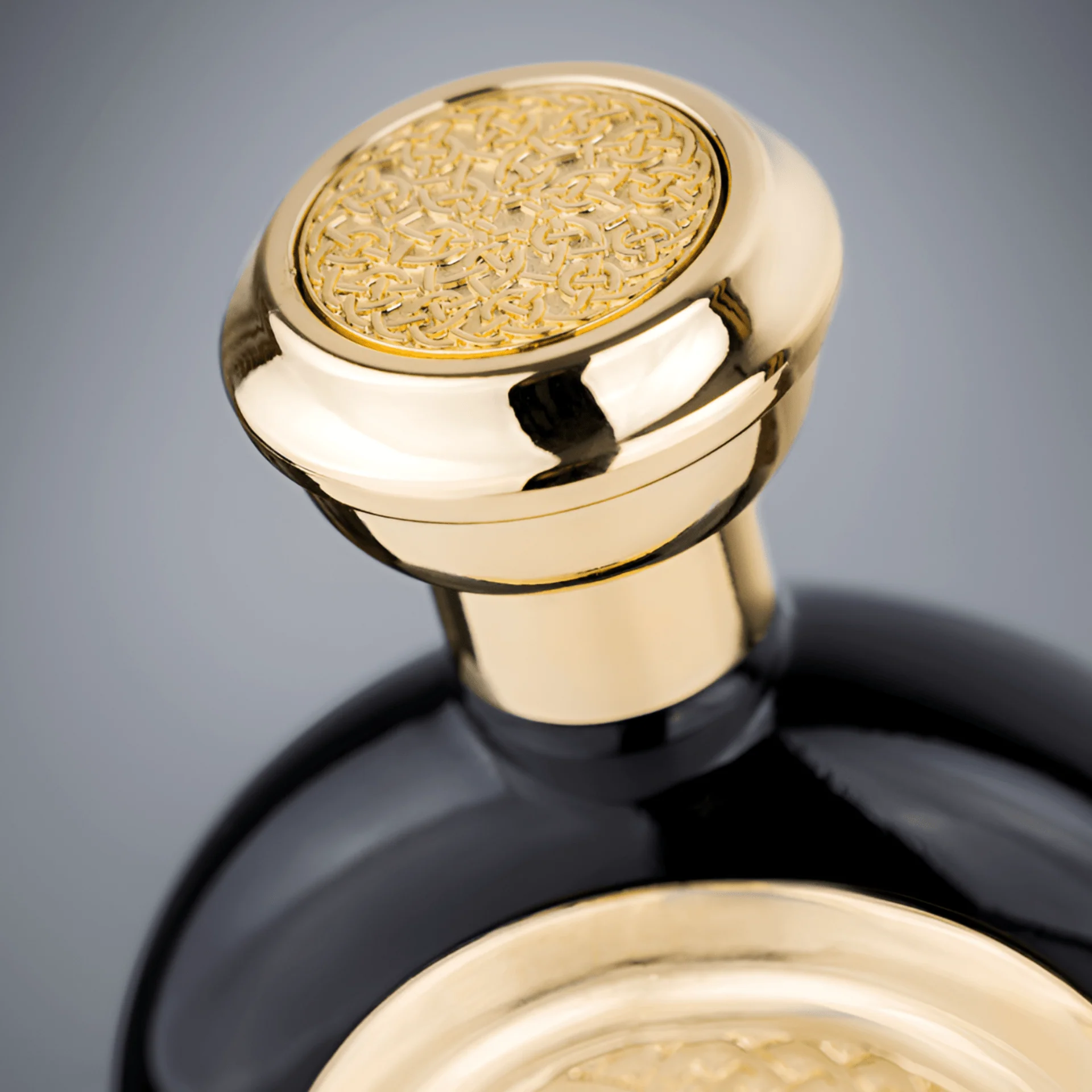 Boadicea The Victorious Carbon Sapphire Pure Parfum - Image 2