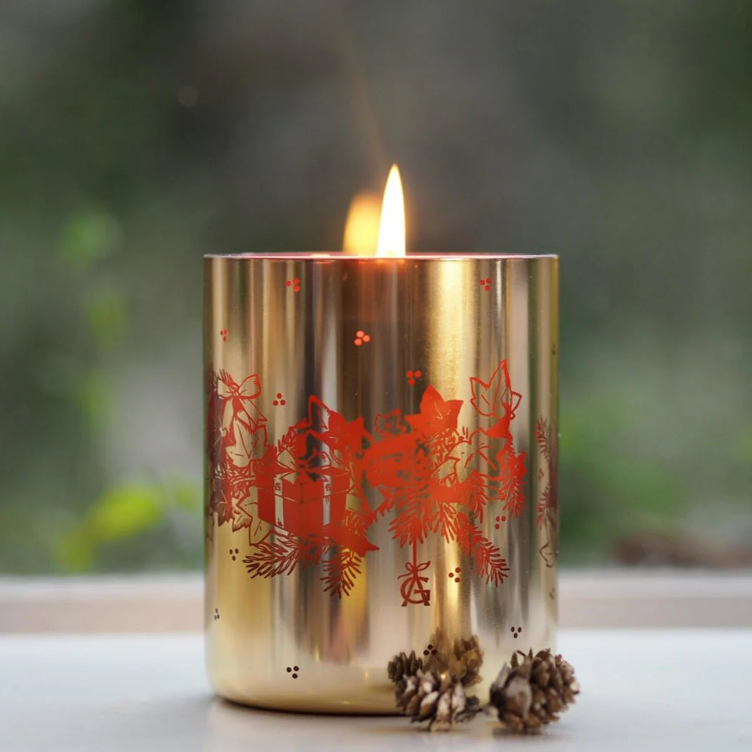 Goutal Une Foret D'Or Gold Glass Scented Candle - Image 2