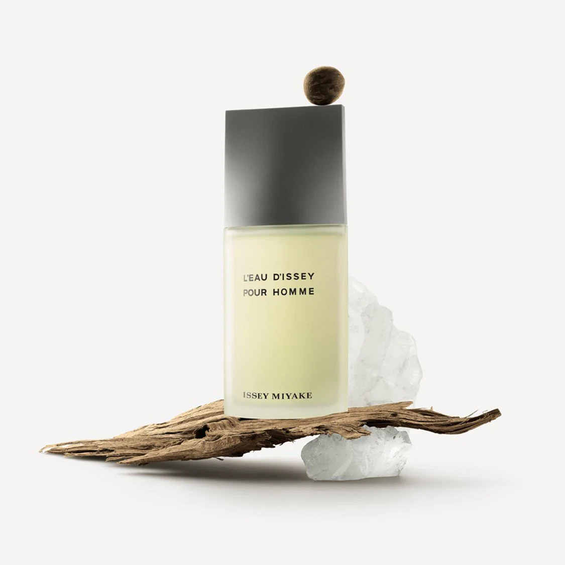 Issey Miyake L'Eau d'Issey Pour Homme EDT Gift Set - Image 2