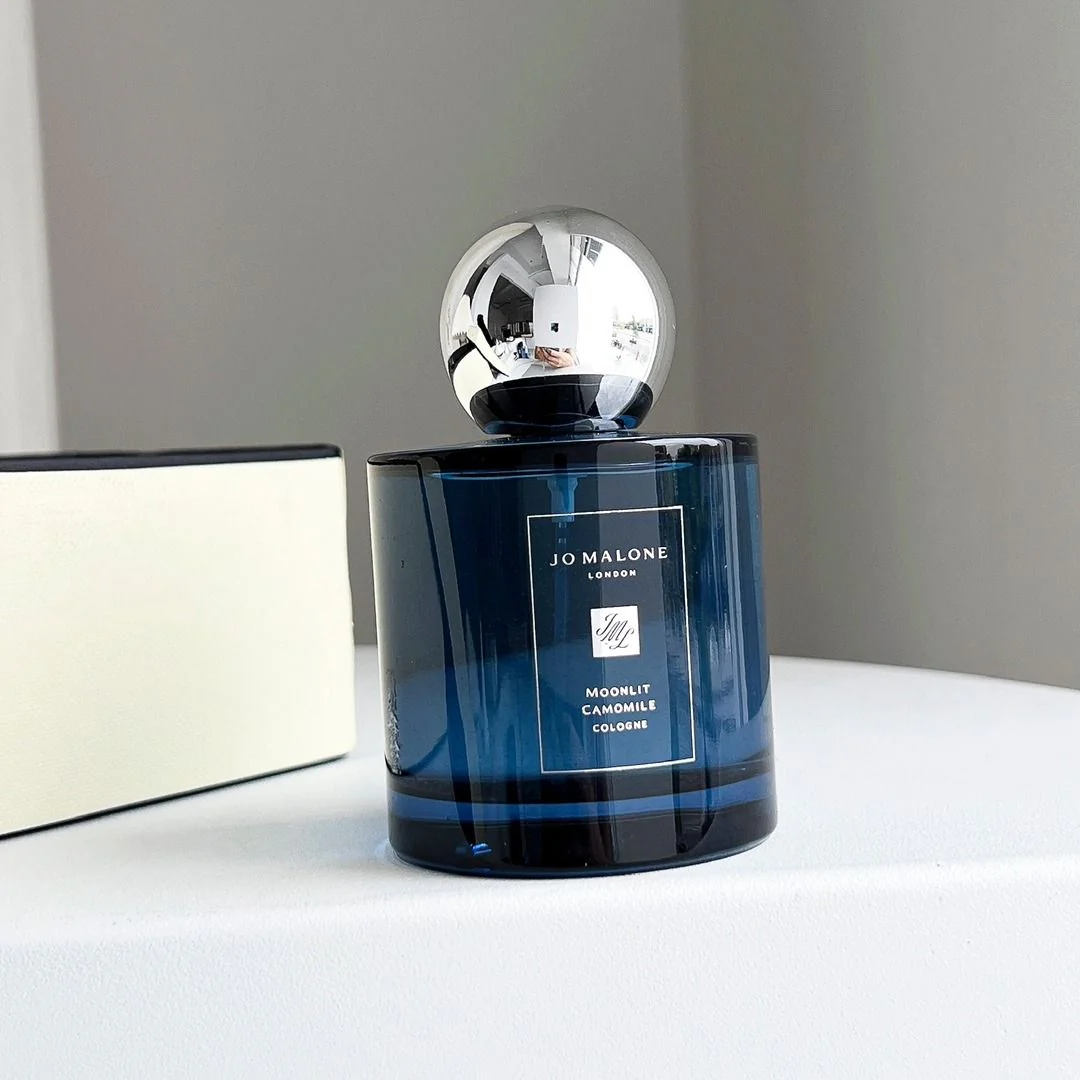 Jo Malone Moonlit Camomile Cologne - Image 2