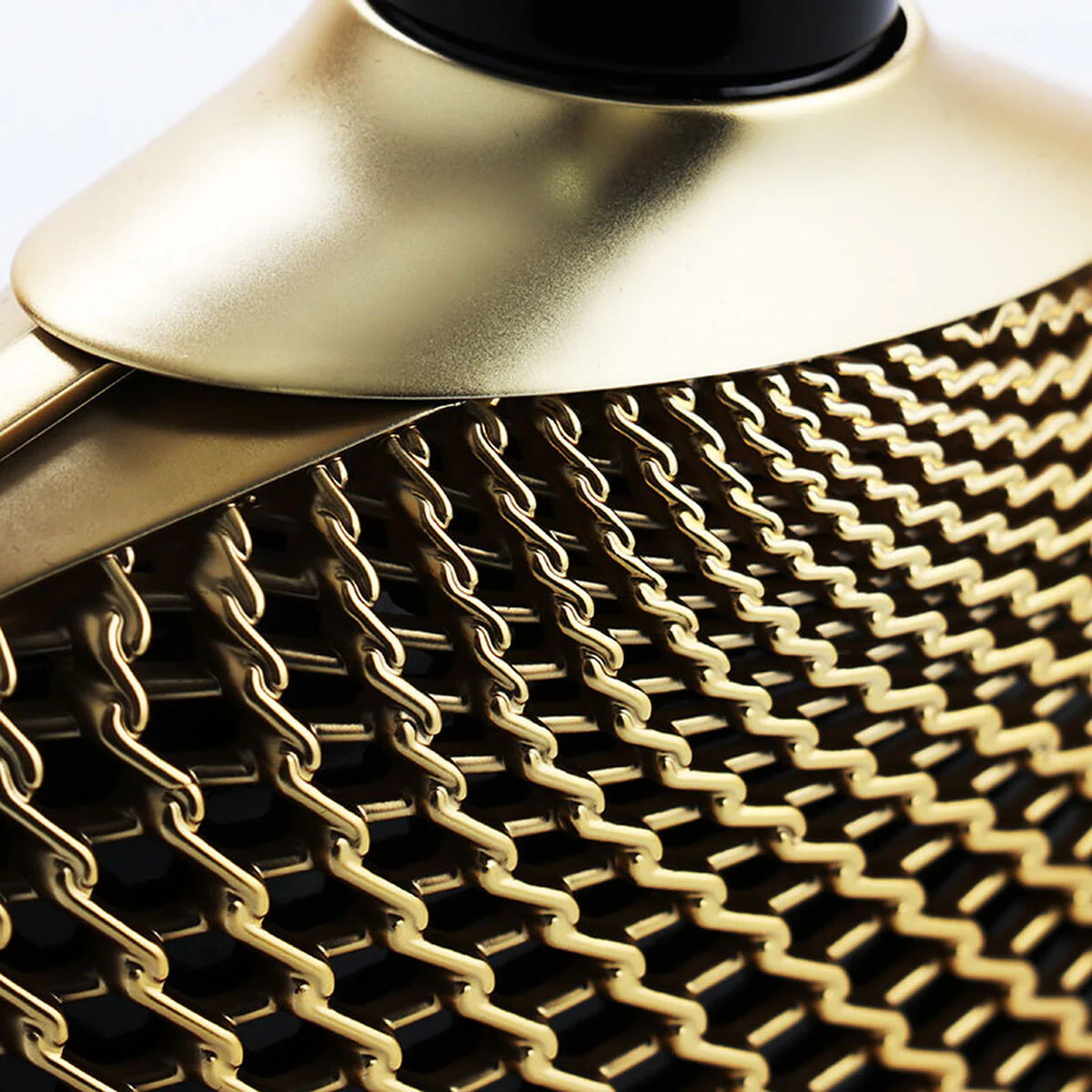 John Varvatos Oud EDP - Image 2