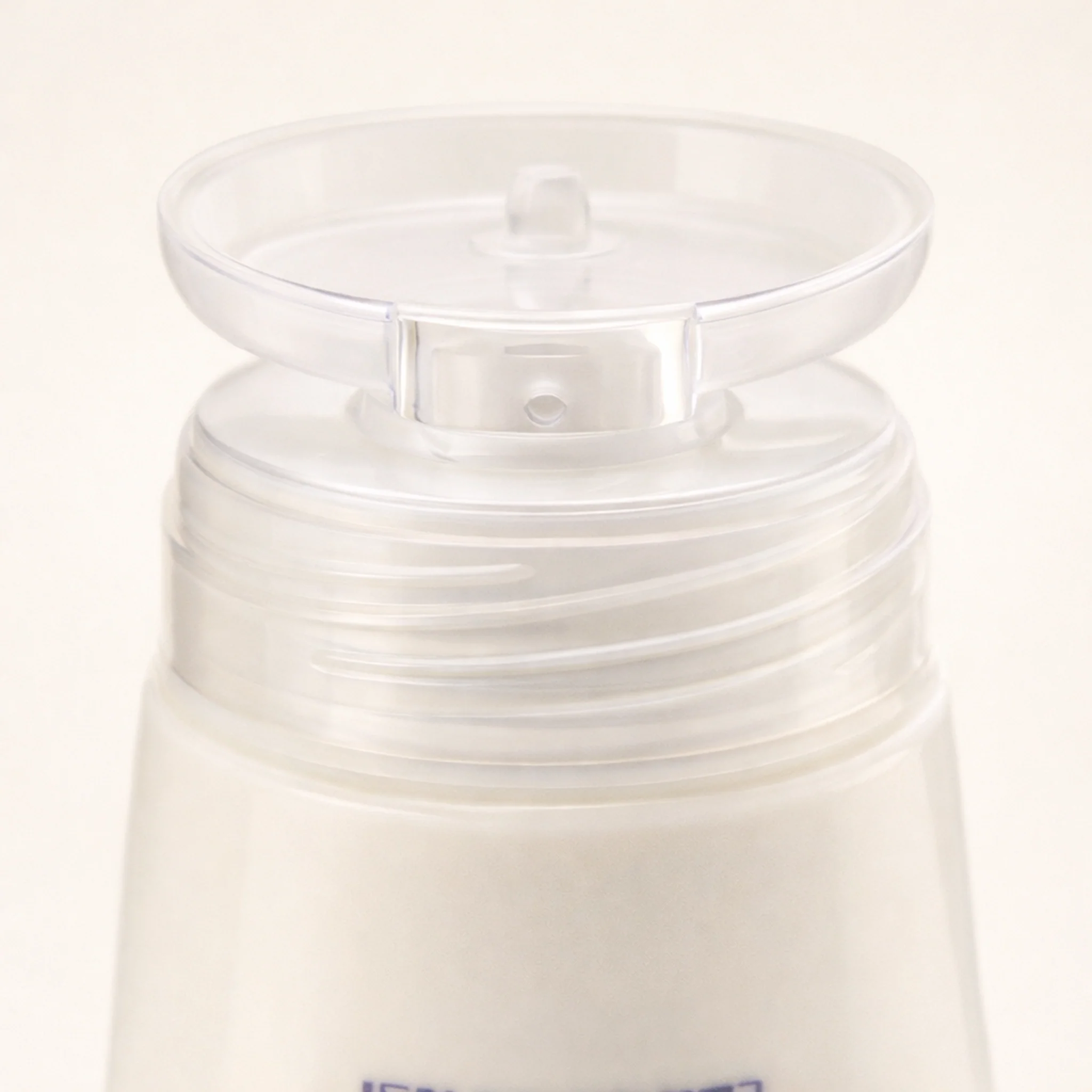Lancaster Eau De Lancaster Body Milk - Image 5