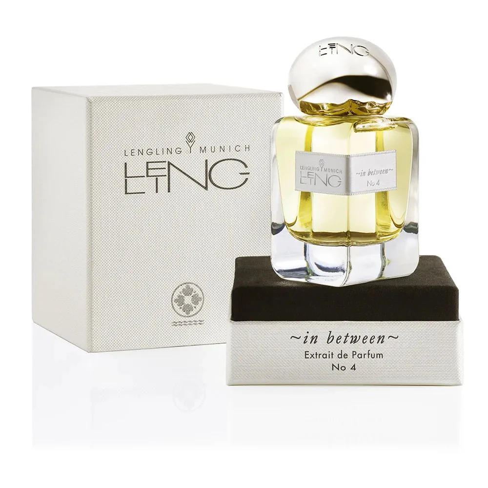 Lengling Munich In Between No.4 Extrait De Parfum - Image 5