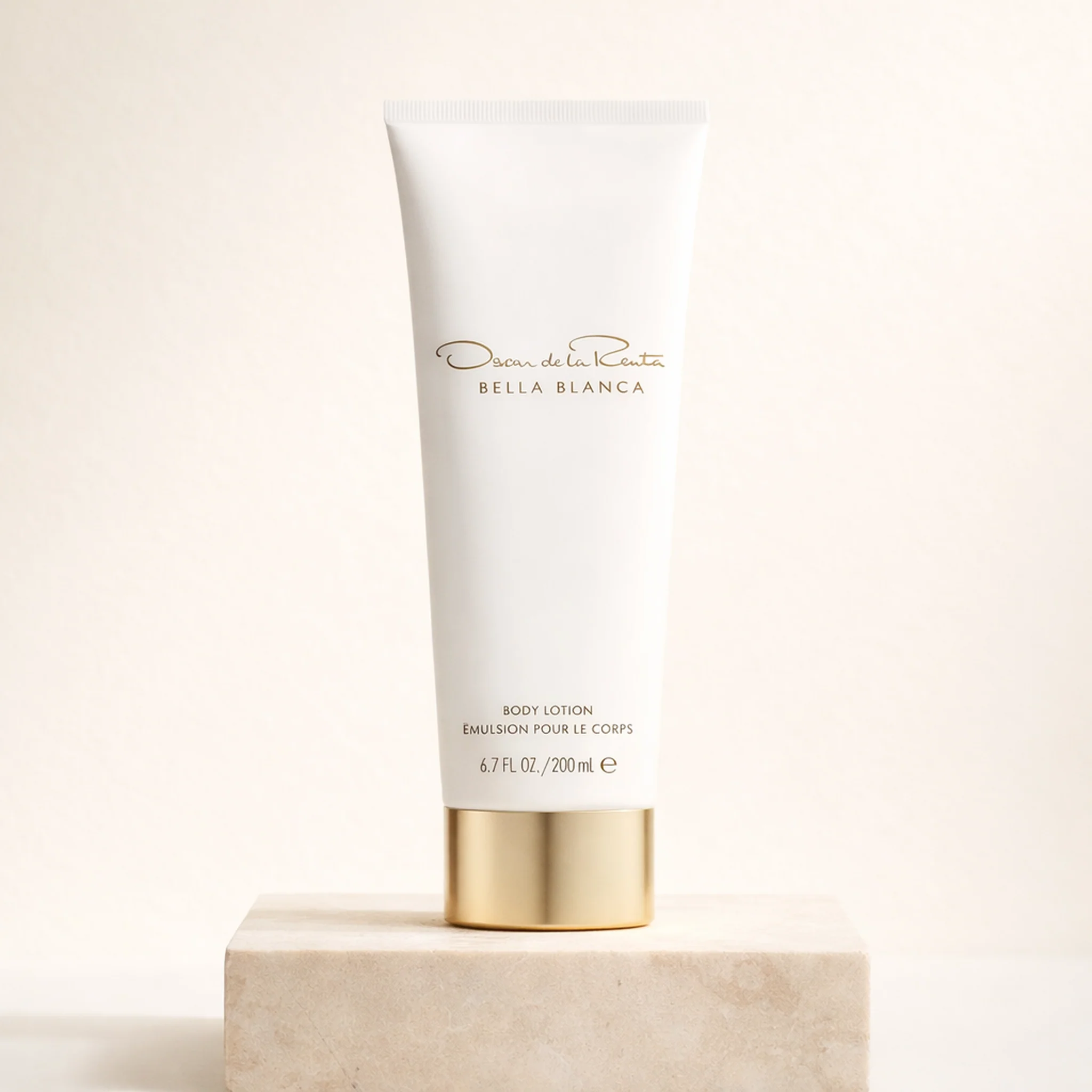 Oscar De La Renta Bella Blanca Body Lotion - Image 4