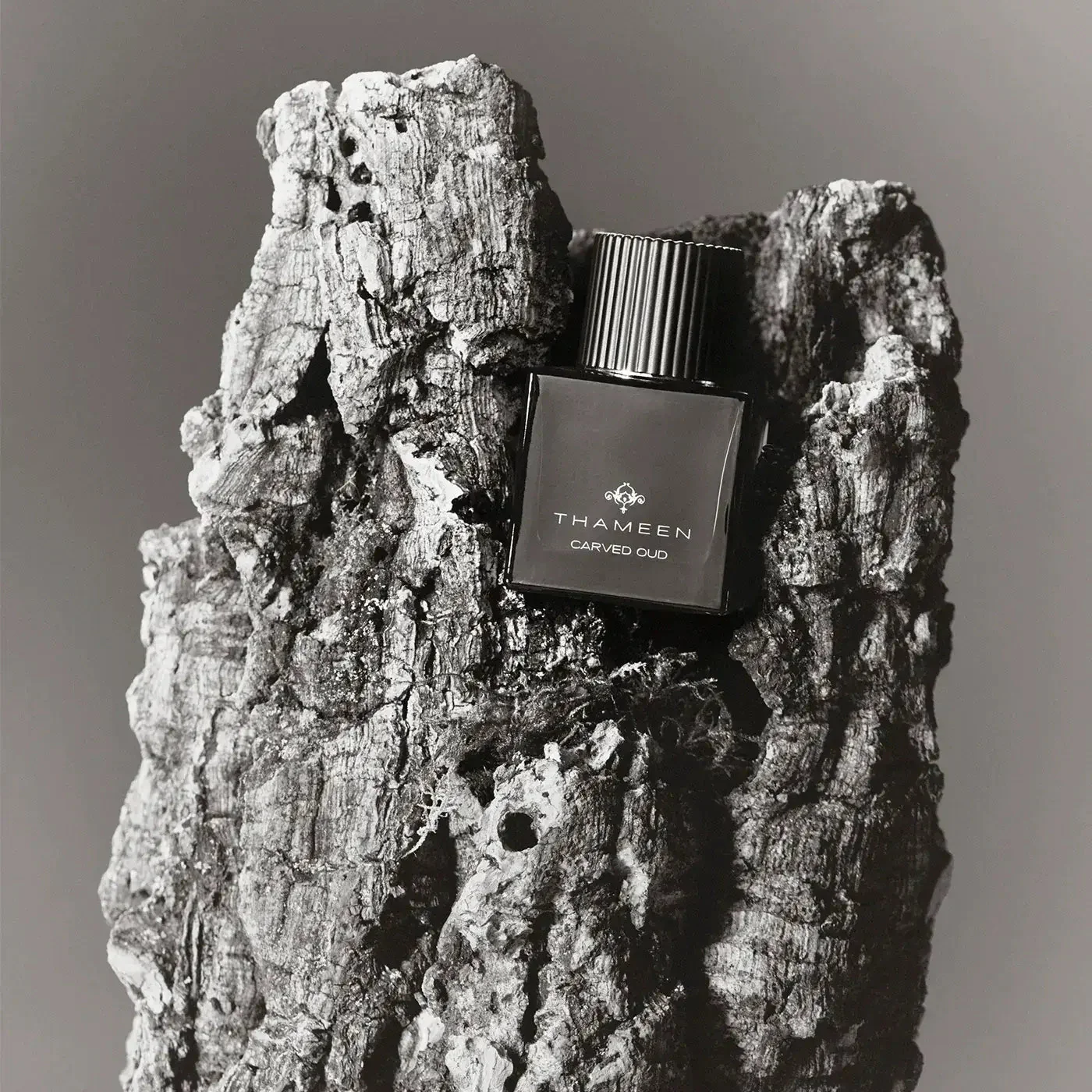 Thameen Treasure Collection Carved Oud Extrait De Parfum - Image 3