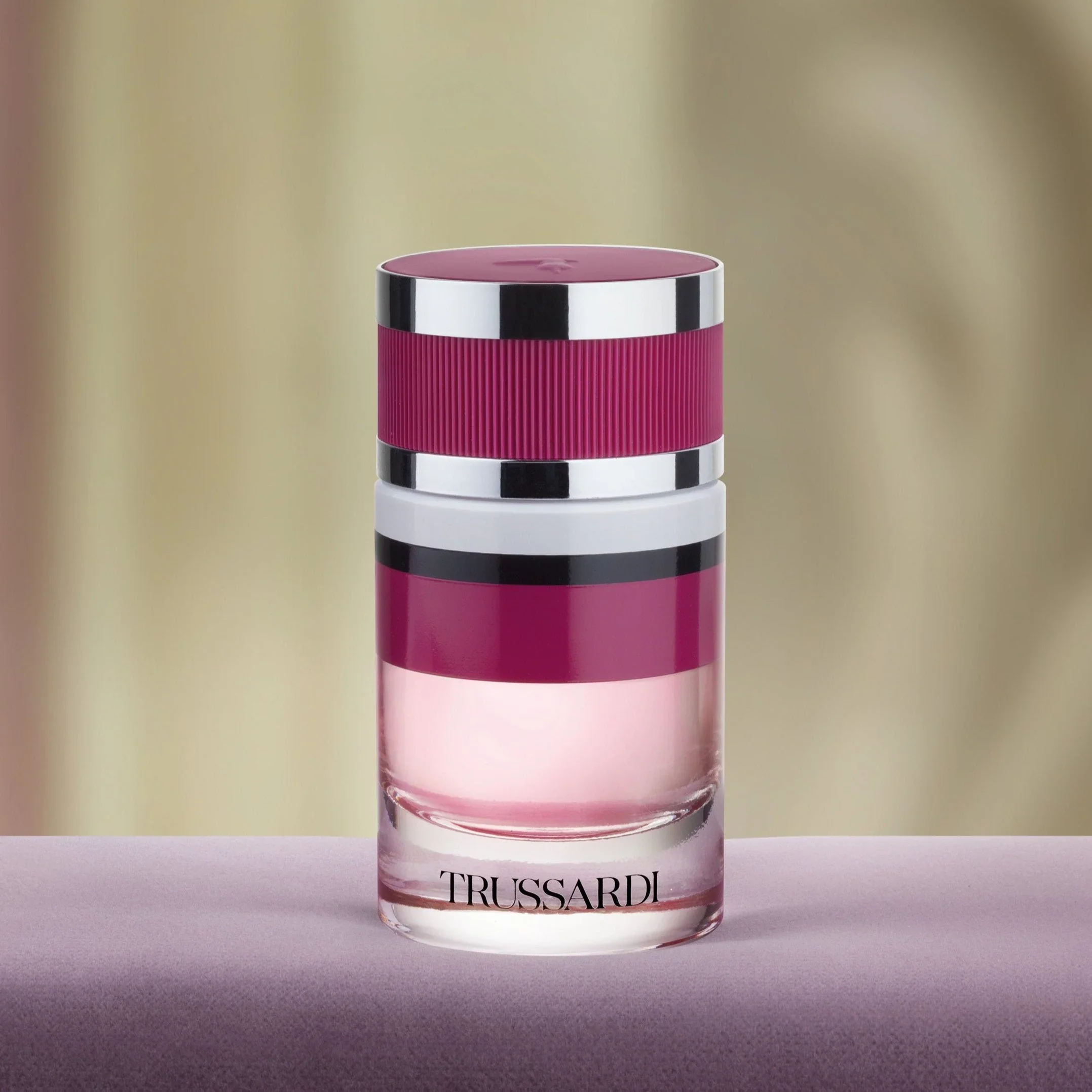 Trussardi Ruby Red EDP Gift Set for Her - Image 3